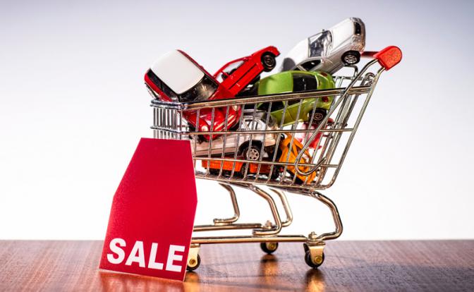 Цены на авто в России и за океаном