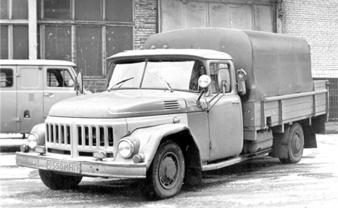 «Красный» эксклюзив автопрома